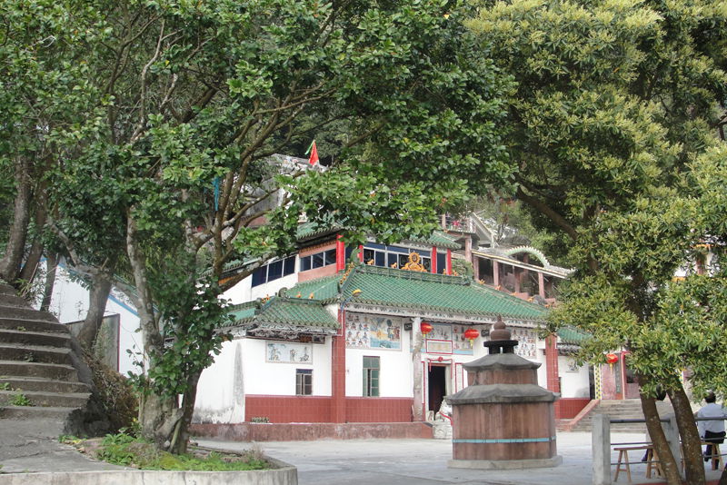 惠东南山龙岩寺风光